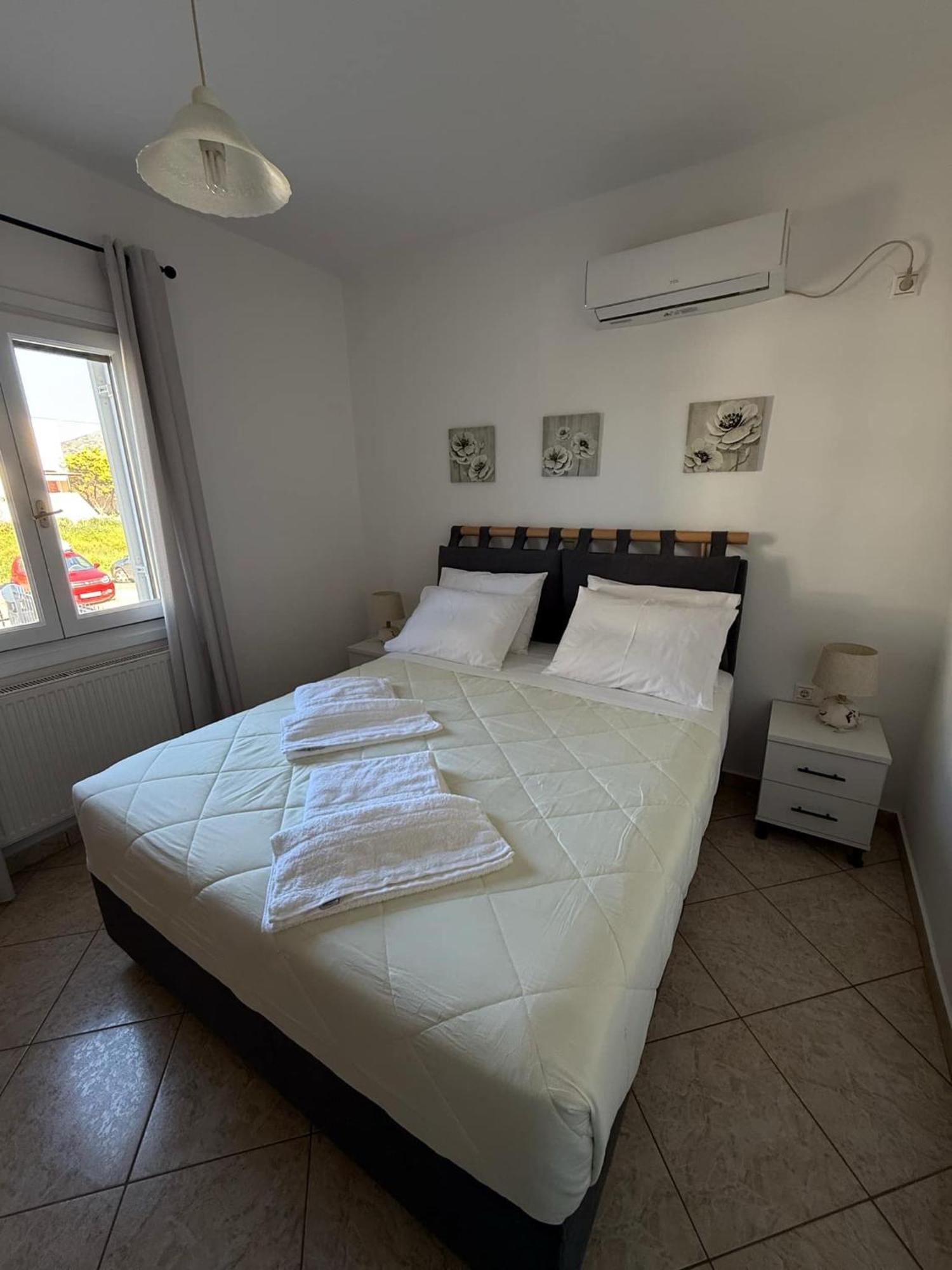 Dea House Apartment Финикас Екстериор снимка